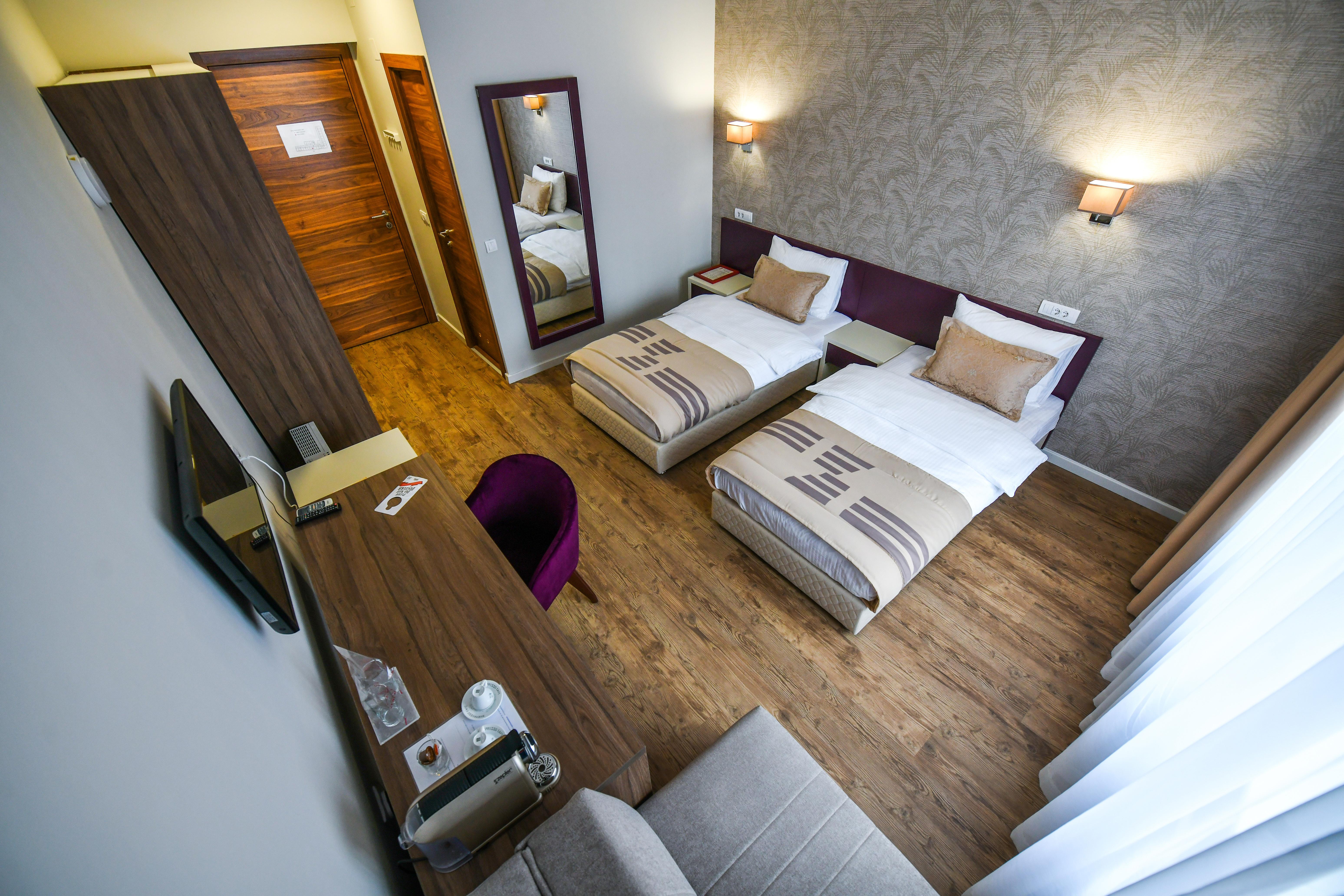 Hotel Zepter Palace Banja Luka Ngoại thất bức ảnh